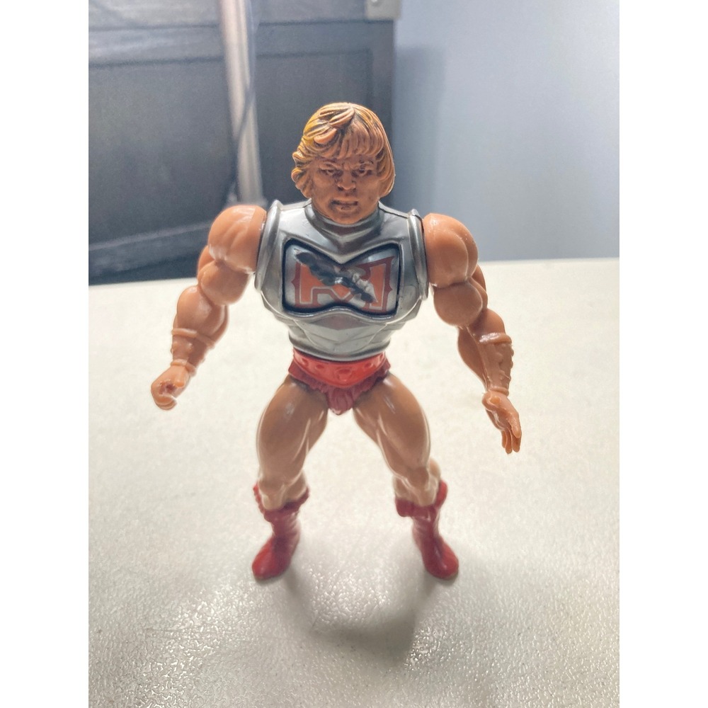 Vintage MOTU Battle Armor He-Man Figure 1981 Mattel Taiwan Masters of Universe
